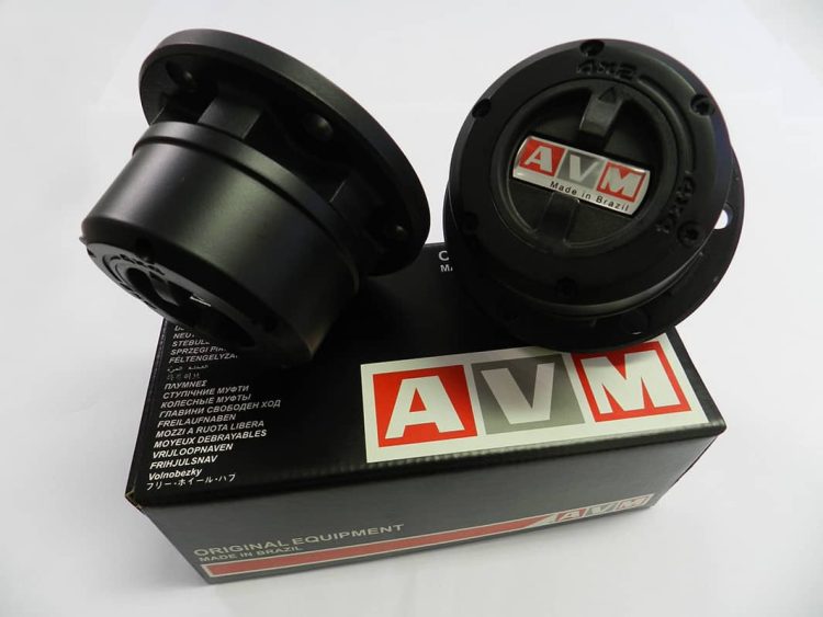 Πλύμνες Ελεύθερου Τροχασμού  AVM Manual για Nissan D21/Terrano II AVM XTREME4X4