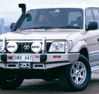 Προφυλακτήρας με θέση εργάτη της ARB για Toyota Landcruiser 90 απο το 00 με φτερά