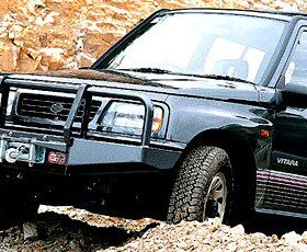 Προφυλακτήρας με θέση εργάτη της ARB για Suzuki Vitara