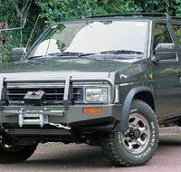 Προφυλακτήρας με θέση εργάτη της ARB για Nissan Navara D21