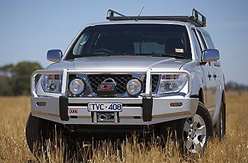 Προφυλακτήρας με θέση εργάτη της ARB για Nissan Pathfinder & Navara D40 , 2005 και μετά χωρίς προβολ ΑRB XTREME4X4