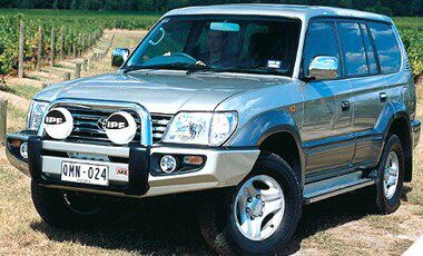 Προφυλακτήρας Sahara με θέση εργάτη της ARB για Toyota Landcruiser 100 έως 10/02