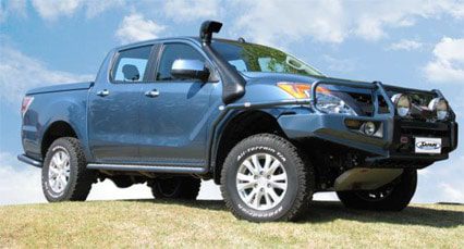 SAFARI Bulletin 2013-11 Mazda BT50 Snorkel