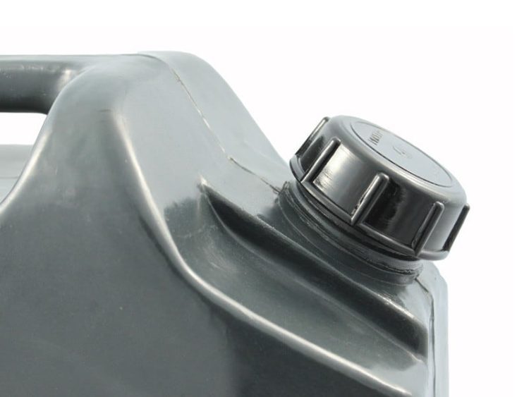 Plastic Water Jerry Can With Tap – by Front Runner CAMPING XTREME4X4