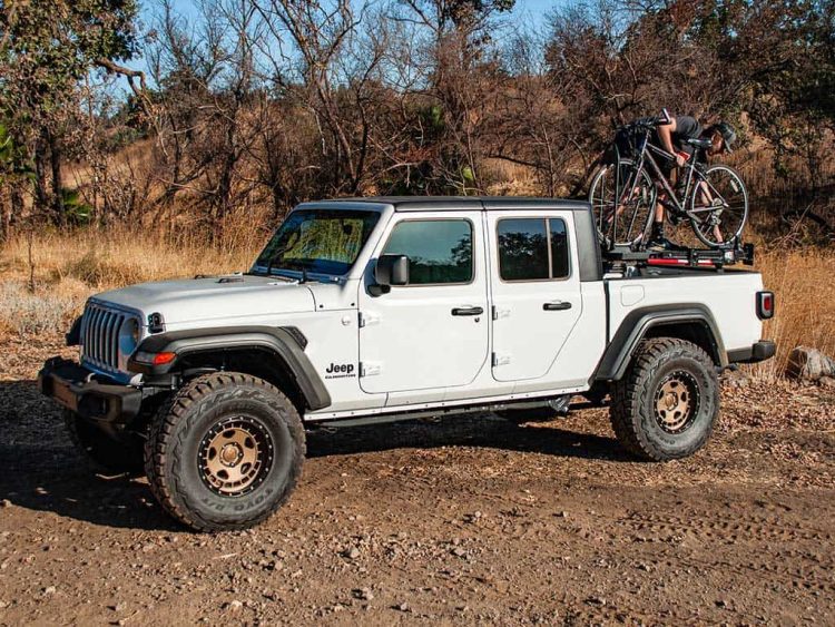 Jeep Gladiator JT (2019-Current) Slimline II Load Bed Rack Kit – by Front Runner Front Runner XTREME4X4