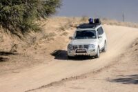 Mitsubishi Pajero CK/BK LWB Slimline II Roof Rack Kit - by Front Runner - Image 4