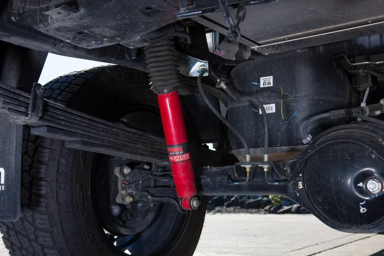 Ανάρτηση Pedders 1.75 Inch Lift Kit. With Assembled Foam Cell Struts. Isuzu D-Max DMax XTREME4X4