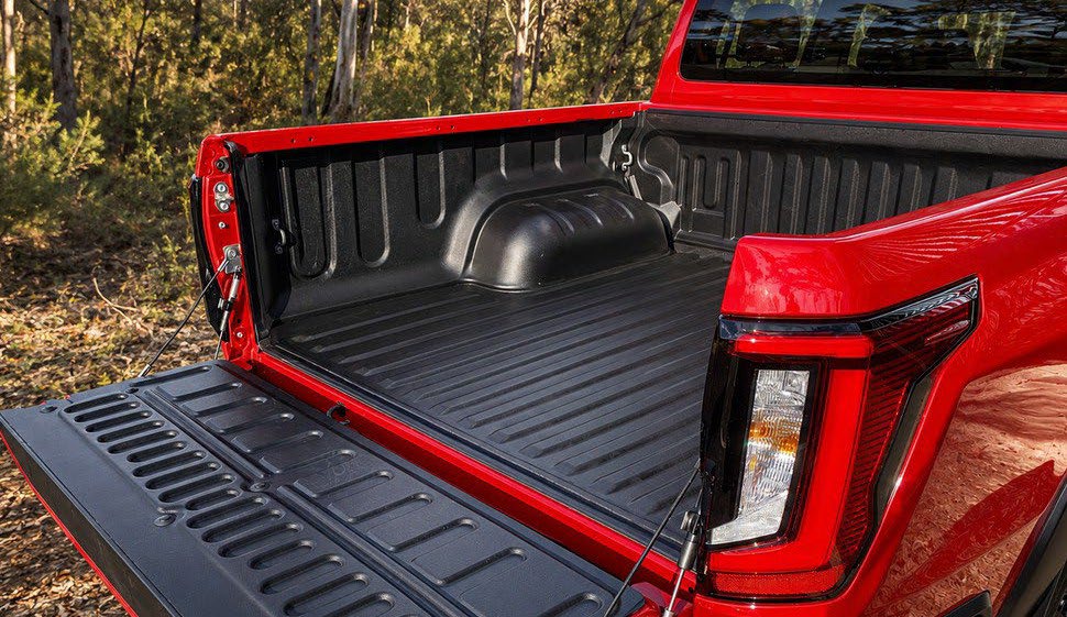 arb-bedliner-hilux-hero Κάλυμμα Καρότσας ARB για Toyota Hilux 2026 > Under Rail - Image 1